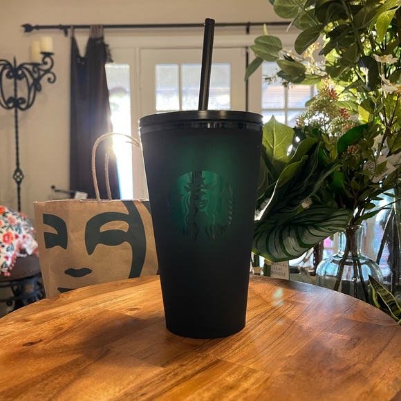🖤Starbucks🖤 Matte Black 16oz Tumbler - Picture 5 of 7